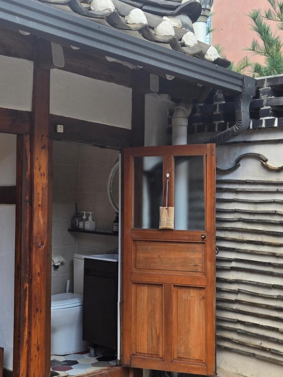 Joongrimjae - Hanok Seúl Exterior foto